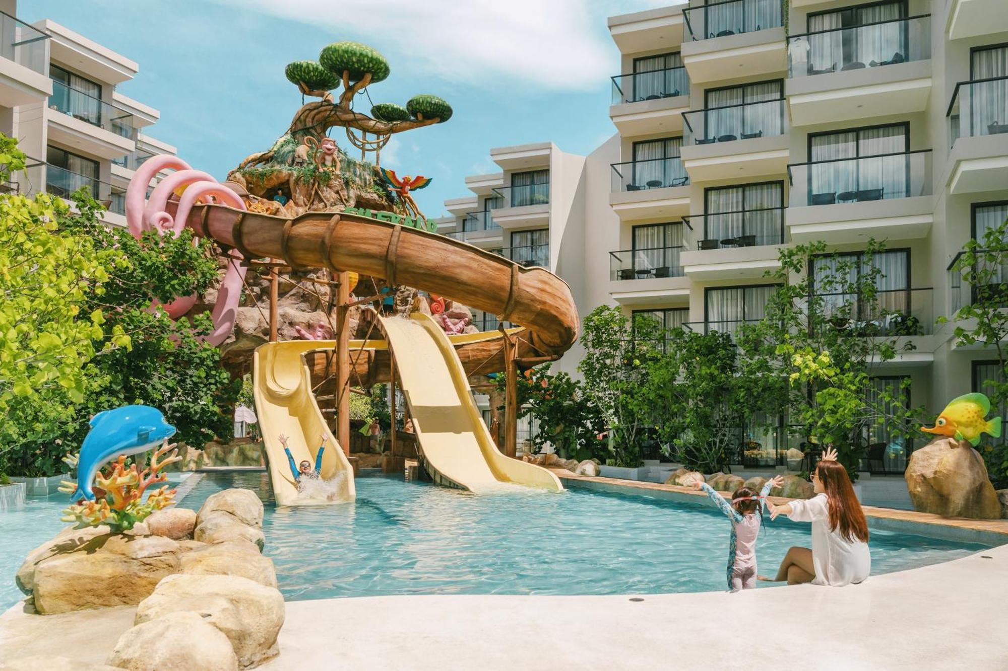 Phuket Emerald Beach Resort Карон Экстерьер фото